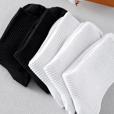 Baumwollsocken Herren Damen Herbst Winter Geruchsfest Langlebig Wegwerfbar Socken Sport Rutschfest Kurzschaft Socken Trend Einfarbig Tragbar Tagesgesellschaftssocken - 3