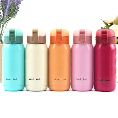 Erinnerungsthermobecher mit Henkel, Spritzbecher, Studentenbecher, Doppelwandbecher für Kinder, Wasserglas aus 304er Edelstahl, vakuumisoliert, mit Deckel, Taschenpantalonbecher
