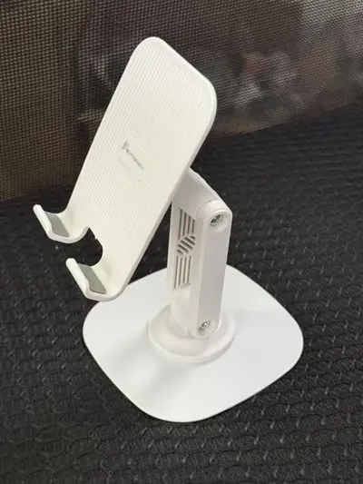 TikTok popüler yuvarlak metal döner telefon standı taşınabilir tembel canlı masaüstü telefon tutucu hediye logosu - 9