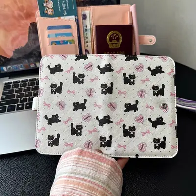 可爱猫护照保护套小巧护照夹证件包女士新款旅行便携收纳机票卡包