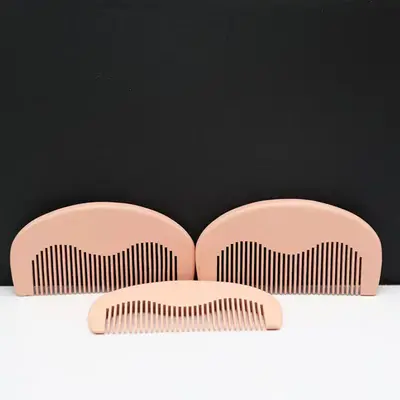 Same style as Lu Han Gucci complete set comb pink peach wood comb mini wood comb LOGO gift