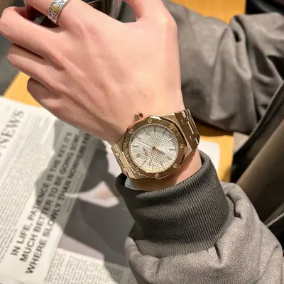 Royal Oak Quartz Men's Watch with Waterproof Steel Band