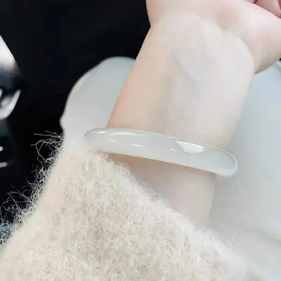 10mm Chalcedon-Armband, weiß, chinesischer Stil, rundes Design - 3