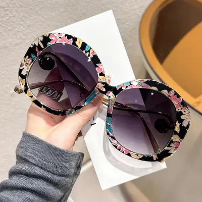 Round Frame Gradient Sunglasses, Pearl-Embellished Women's Party Sunglasses - 1