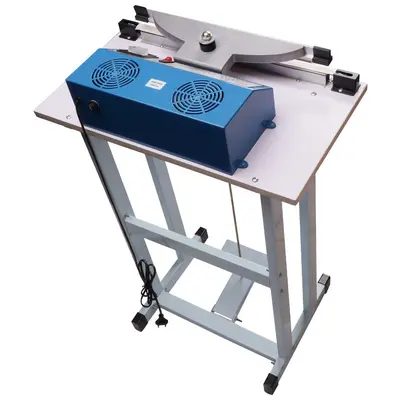 Foot-operated sealing machine shrink film cutting