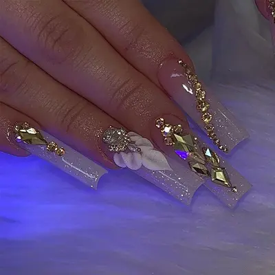 2026 INS Super Hot Wearable Nail Tips Cross-Border Luxurious Version Sunlight Glittering Long Press-On Nails Wholesale Ready-Made Rhinestone