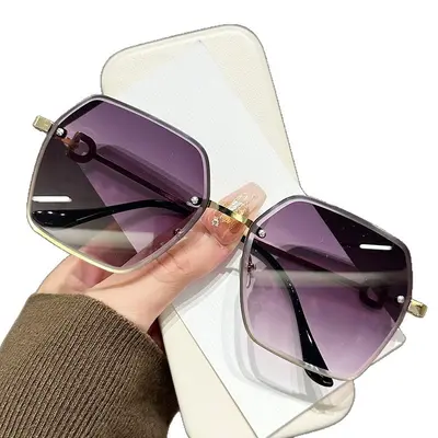 Women's Large Face Gradient Sunglasses, UV Protection, Rimless - 5