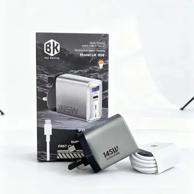 USB Süper Hızlı Şarj Toptan Evrensel Çok Fonksiyonlu 2025 Yeni Model Şarj Cihazı Seti Çok Portlu LED Işıklı Çift Portlu Şarj Başlığı