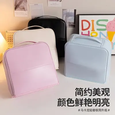 Large Capacity Women's Makeup Bag, Hangs on Luggage, Portable Travel Organizer - 3