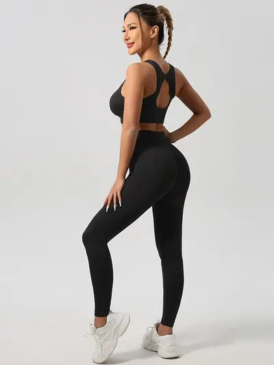 Yoga Wear Set with Sports Bra, High-Waisted Leggings and Shorts