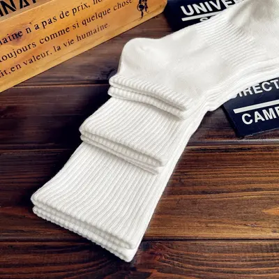 100% Pure Cotton Xinjiang Socks, Unisex Sports Socks, Black and White, Anti-Odor