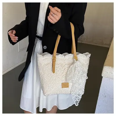 Große Damen-Schultertasche mit Spitzendesign - 3