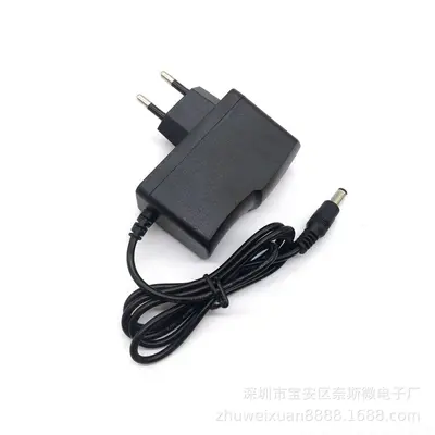 Güç adaptörü 3V-15V, 0.5A-2A
