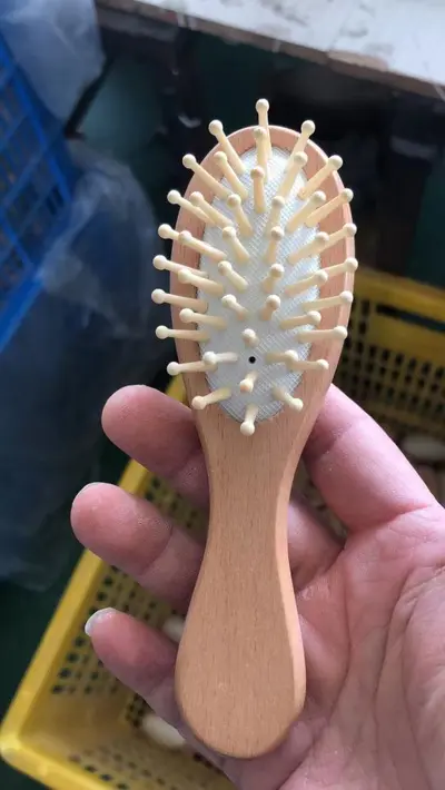 Bambu ve ahşap küçük tarak saç bakım mini hava yastıklı tarak yüksek kaliteli taşınabilir kompakt zararsız saç masaj tarağı - 9