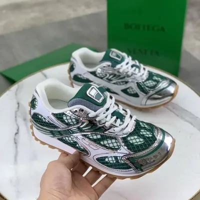 Thick-Sole Dad Sneakers in Blue