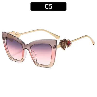 Sonnenbrille im Katzenaugen-Design, Street-Style - 10