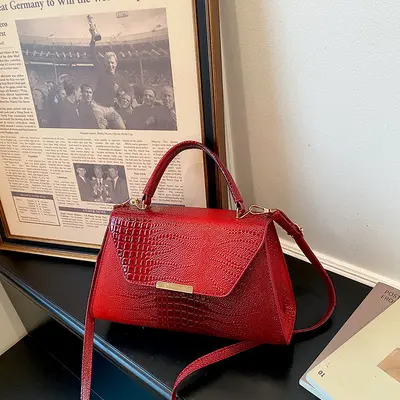 Small Crocodile Pattern Women's Handbag, Lightweight Single Shoulder Bag - 4