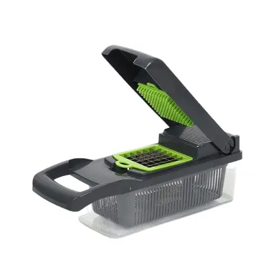 Multifunctional vegetable chopper and shredder - 6