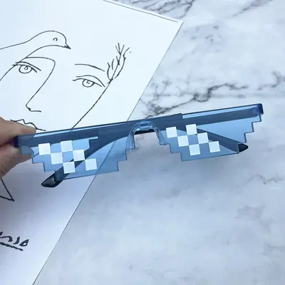 Komik iki boyutlu şık piksel gözler Douyin İnternet ünlü mozaik güneş gözlüğü kabarık komik parti güneş gözlüğü - 13