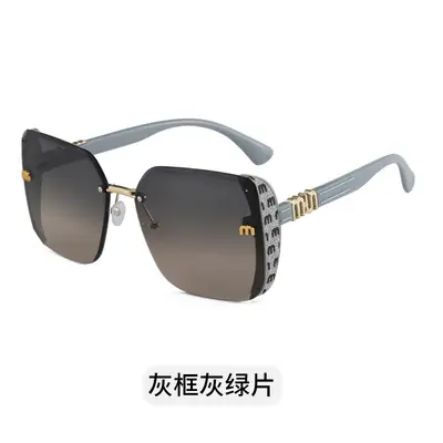 Women's Square Sunglasses, Premium Look, UV Protection for Travel - 11