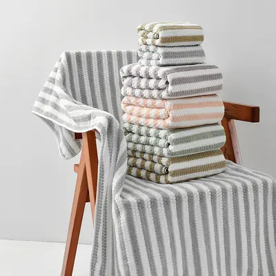 Coral velvet towel set, striped, thickened