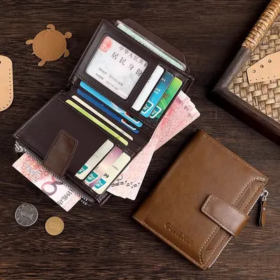 Men's Leather Bifold Wallet with Zipper Coin Pocket and Multiple Card Slots