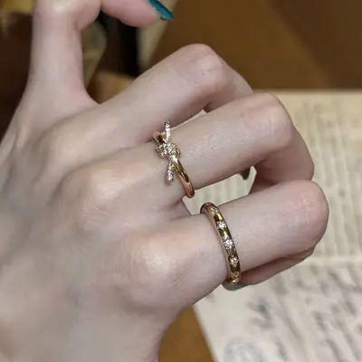 Vintage zirconia diamond ring with layered design - 3