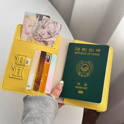 防盗刷RFID旅行外出护照夹保护套封面卡位证件收纳护照包钱包一体