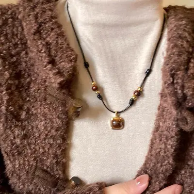 Tiger eye stone pendant, retro, niche design