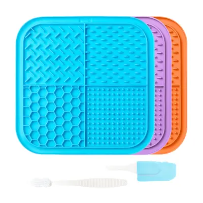 Silicone Pet Lick Mat, Slow Feeding Mat for Cats and Dogs, Strong Suction Cups - 6