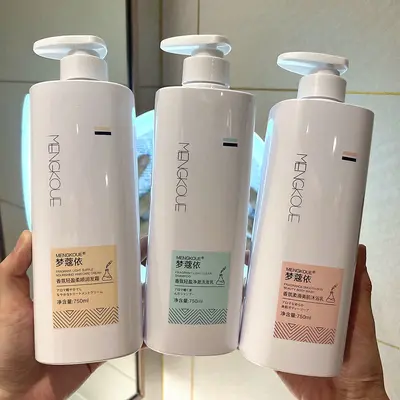 Salon Moisturizing Shampoo and Conditioner Set with Shower Gel, Long-Lasting Fragrance - 1