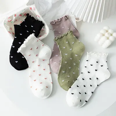 Women's Short Socks, Ruffle Heart Pattern, Breathable - 2