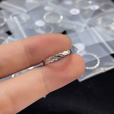 Xiangja 18k Gold plattiert Coco Rautenmuster Ring - 6