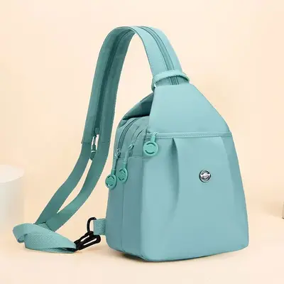 Leichte multifunktionale Damen-Brusttasche und Reiserucksack - 4