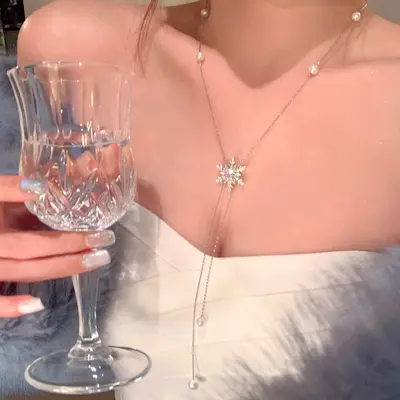 Camellia pearl pendant necklace, elegant long women's accessory - 11