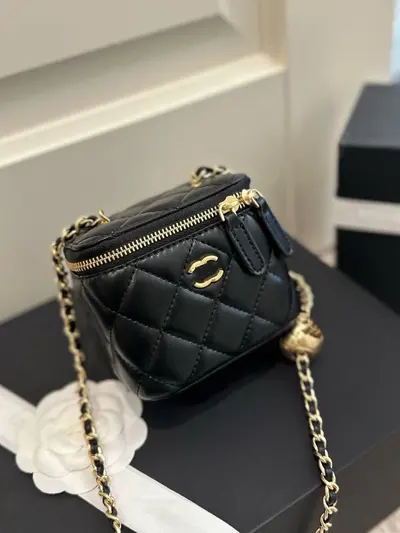 Mini Gold Ball Chain Shoulder Bag, Diamond Quilted, Women - 3