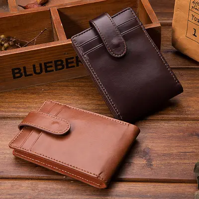 Herren-Kurzbrieftasche aus PU, koreanischer Stil, Schnalle, Retro-Kartenetui