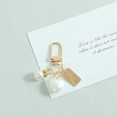 Simulated Pearl Shell Tassel Keychain, Earphone Case Accessory - 10