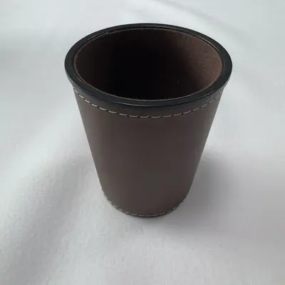 Deri Huni Şeklinde Zar Kabı, Bar ve KTV Oyunları İçin Logo Baskılı Zar Fincanı - 8