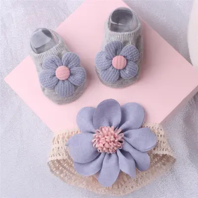 Baby Headband and Boat Socks Set - 8