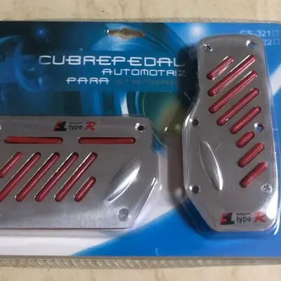 Universal Aluminum Alloy Car Gas and Brake Pedal Set, Non-Slip