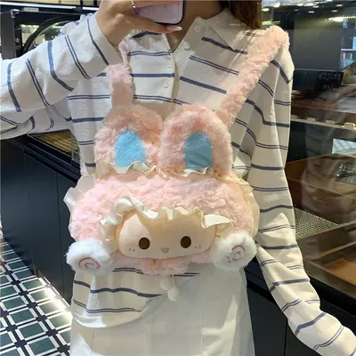 2026 Frühjahrskollektion modischer minimalistischer Trend-Freizeitrucksack mit cartoon-Plüsch süßem Rucksack für Damen