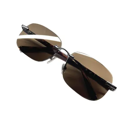 Gold-Framed Clear Tea Lens Sunglasses, UV Protection, Frameless Fashion Style - 5
