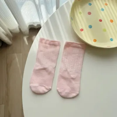 Dünne Mesh-Babysocken mittellang mit Mückenschutz, ohne einschneidenden Bund - 7
