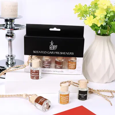 Asılabilir Araç İçi Aroma Seti 4'lü Paket Kalıcı Esansiyel Yağlı Parfüm