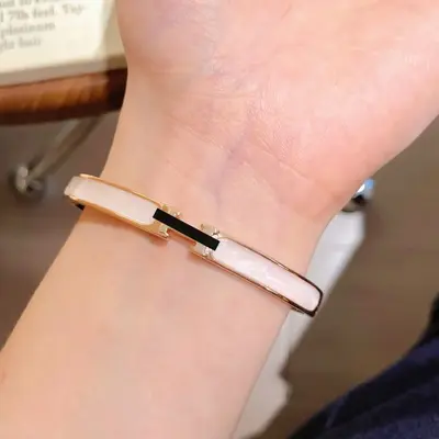 Letter H Bracelet Women's Luxury Elegant