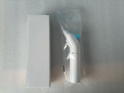 Portable Manual Water Flosser, Curved Design - 12
