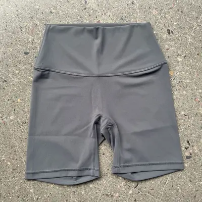 Damen-Yoga-Caprishorts, hoher Bund, bauchformend - 9