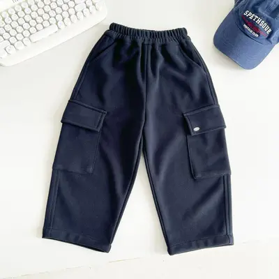 Kinder Jogginghose mit großen Taschen, Herbst 2026 - 8