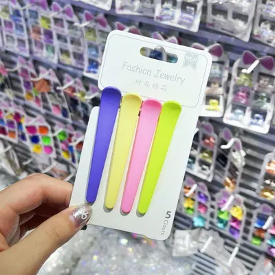 Großhandel Eisfrosted Enten-Schnabel-Clip Gesichtswäsche Make-up Seitliche Klammer große bunte niedliche Haarspange Explosion Clip Haiflossen-Clip Haarspange - 10